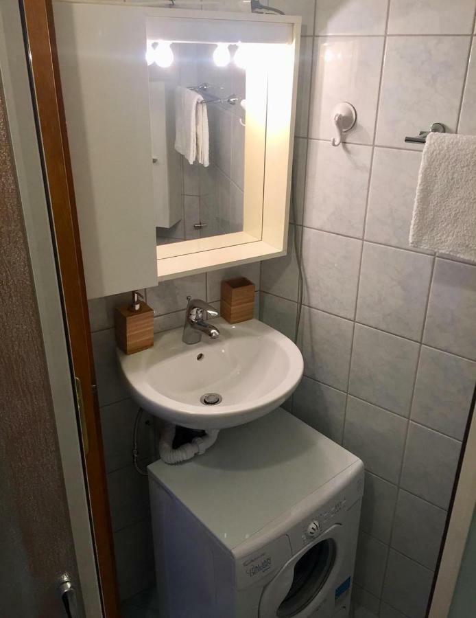 Jelas Apartament *
